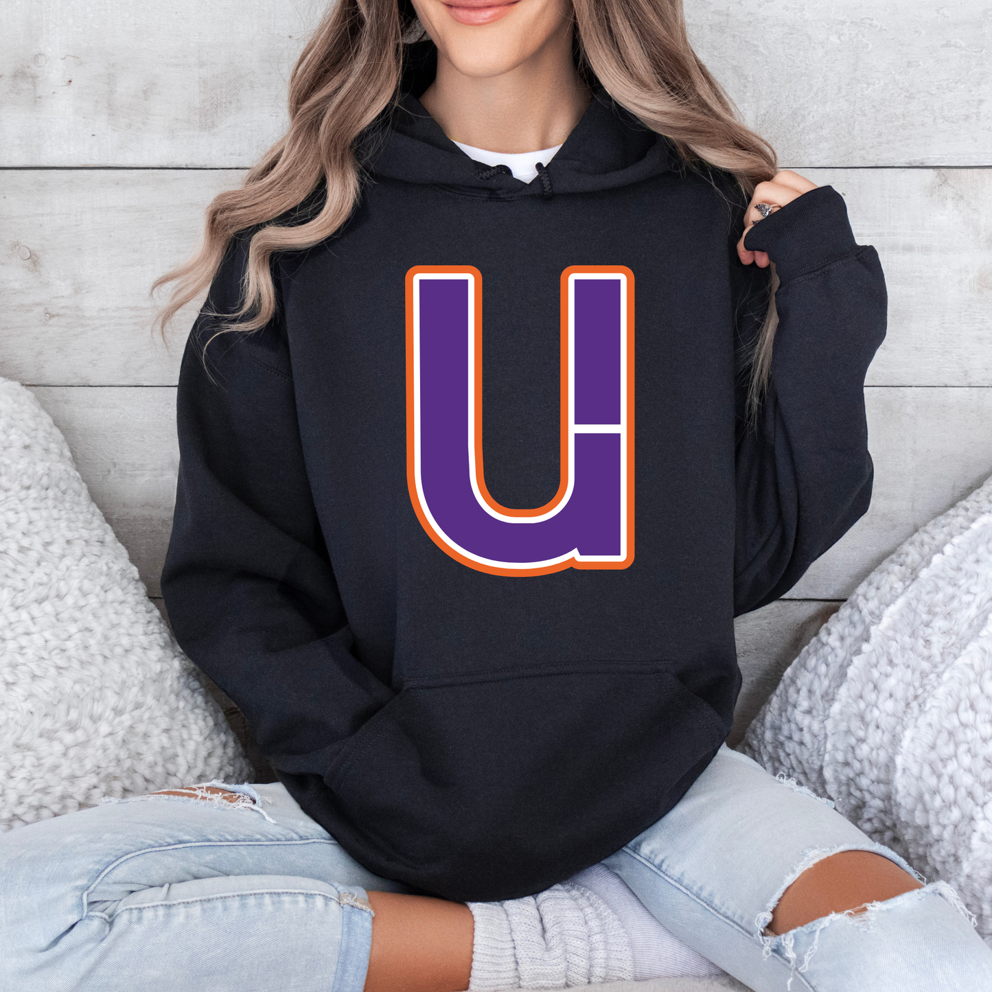 U Logo